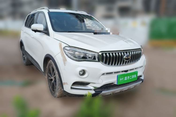 Used SWM X7 2020 2.0L Manual Comfort Version 7 Seats Front Right 45 Deg