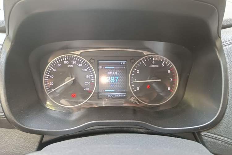 Used SWM X7 2020 2.0L Manual Comfort Version 7 Seats Instrument Cluster