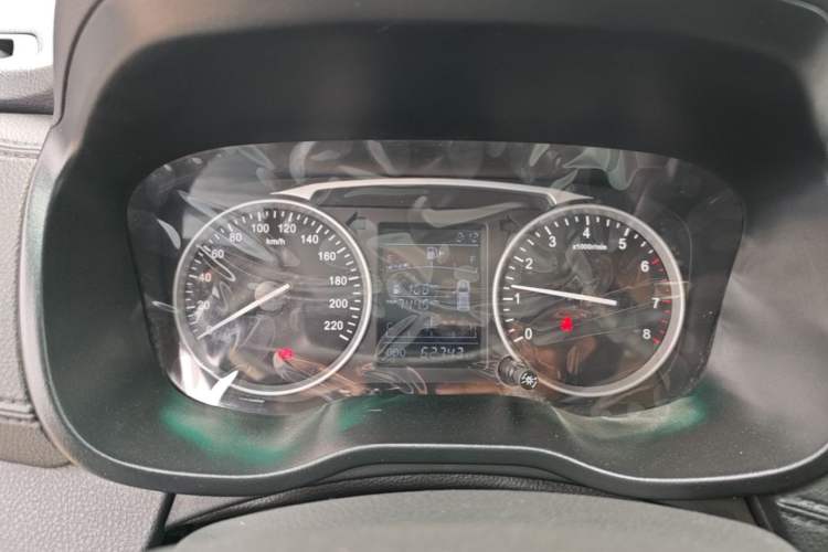 Used SWM X7 2020 2.0L Manual Comfort Version 7 Seats Instrument Cluster