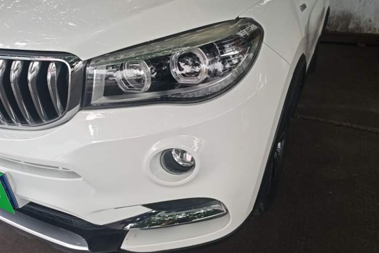 Used SWM X7 2020 2.0L Manual Champion Edition 7 Seats Left Front Headlight