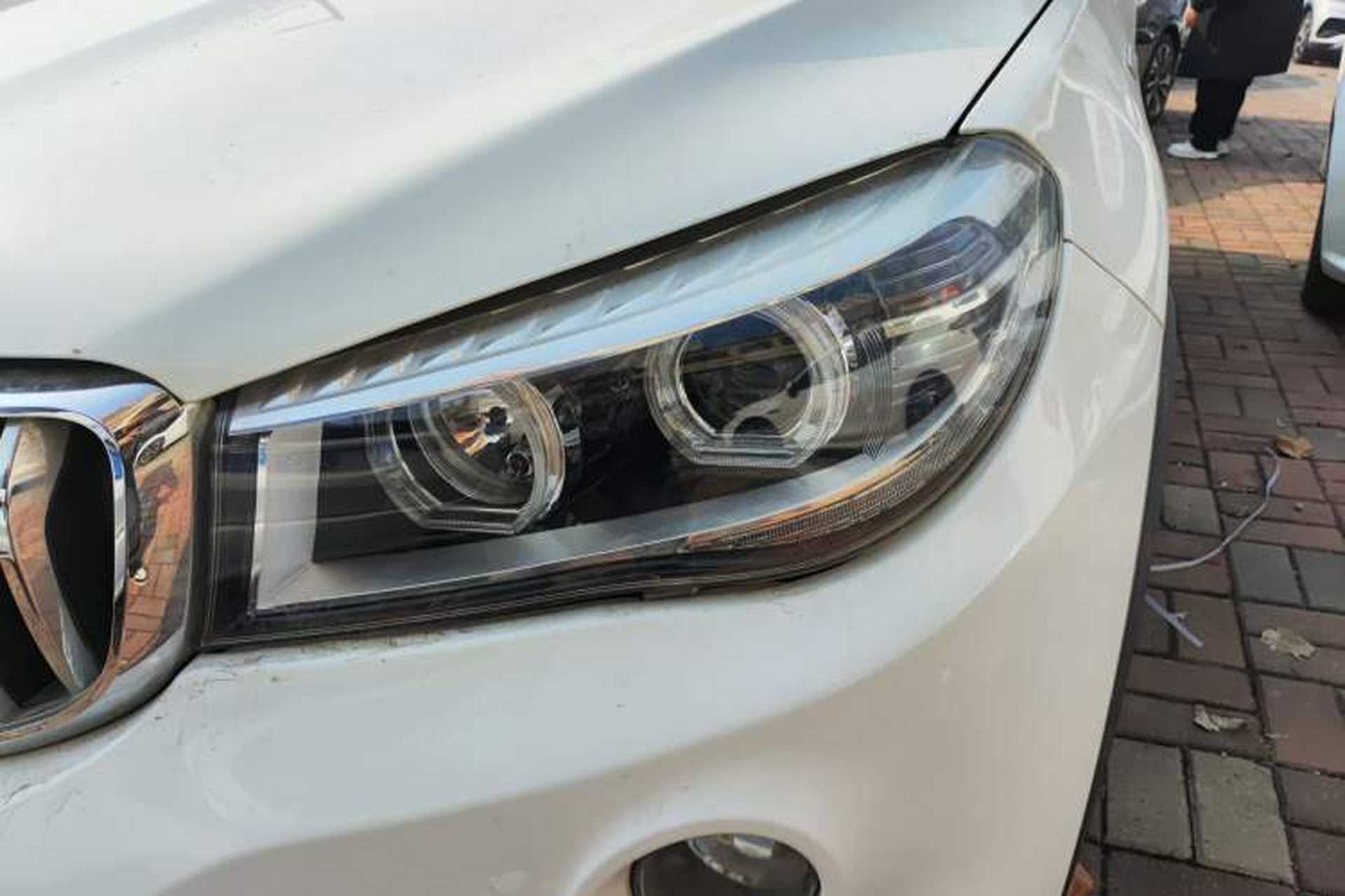 Used SWM X7 2020 2.0L Manual Champion Edition 7 Seats Left Front Headlight