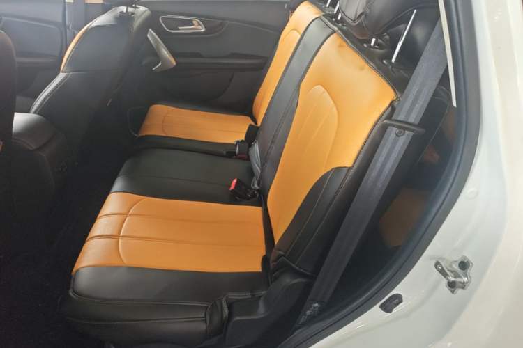 Used SWM X7 2020 2.0L Manual Champion Edition 7 Seats Left Rear Seat