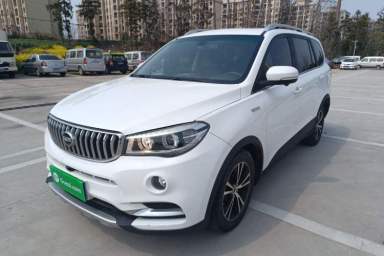 Used SWM X7 2020 2.0L Manual Elite Version 5 Seats