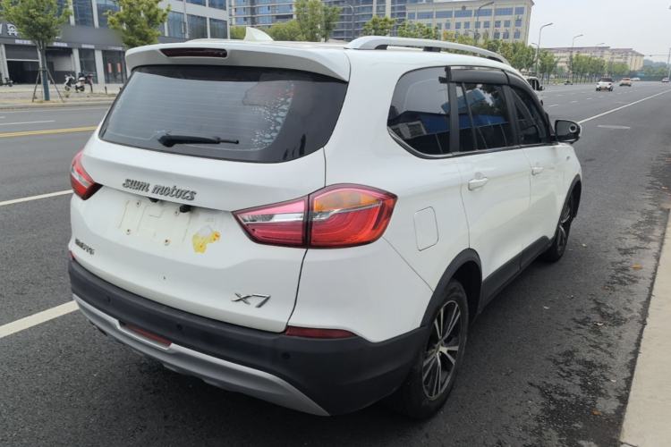 Used SWM X7 2020 2.0L Manual Comfort Version 7 Seats Rear Right 45 Deg