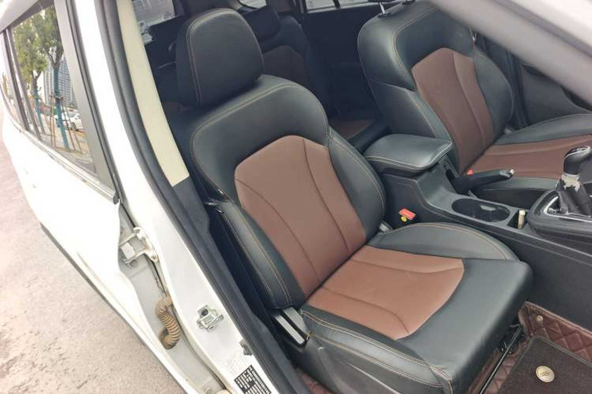 Used SWM X7 2020 2.0L Manual Comfort Version 7 Seats Right Front Seat