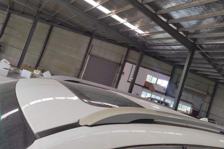 Used SWM X7 2020 2.0L Manual Comfort Version 7 Seats Roof