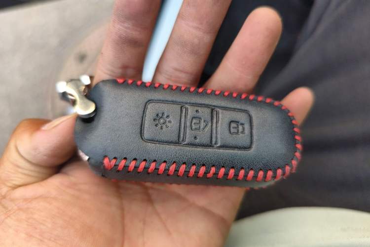 Used SWM X7  Vehicle Key