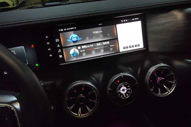 Used Tank 300 2021 City Edition 2.0T My Vision Model Audio And AC Panel