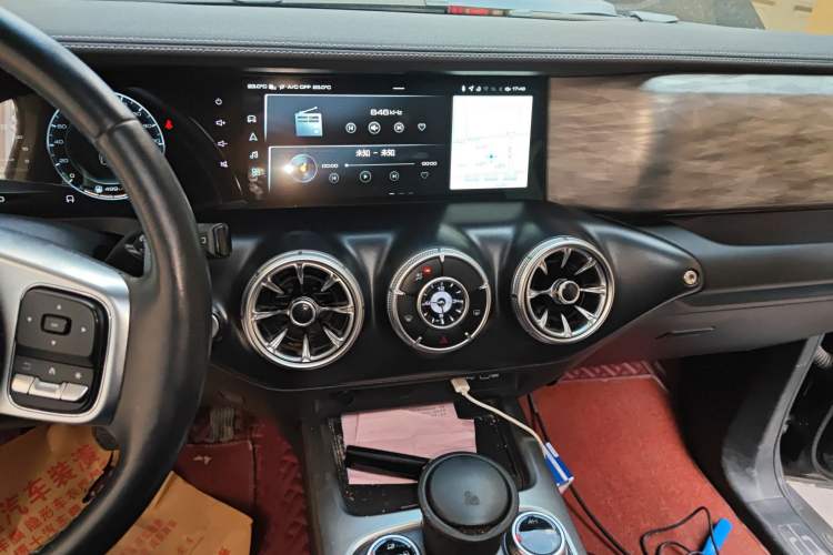Used Tank 300 2021 Off-Road Edition 2.0T Conqueror Audio And AC Panel