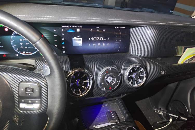 Used Tank 300 2021 City Edition 2.0T—Truly Stylish Audio And AC Panel