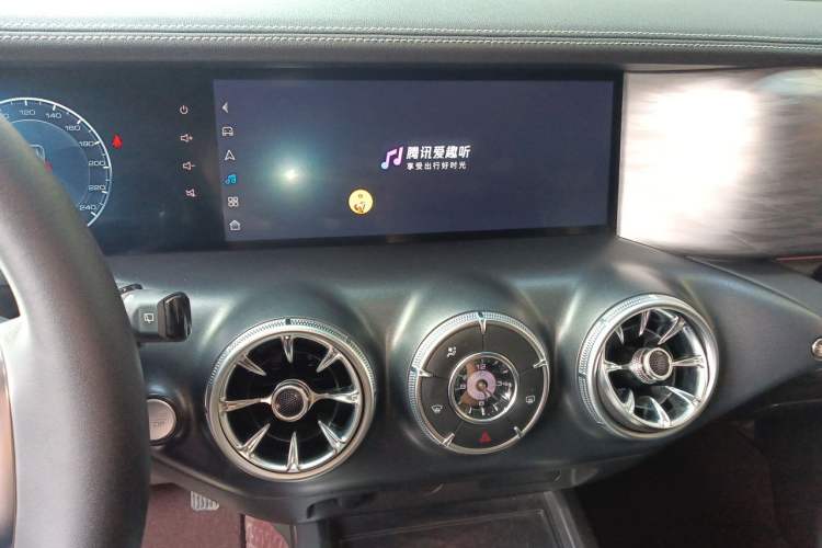 Used Tank 300 2021 Off-Road Edition 2.0T Conqueror Audio And AC Panel