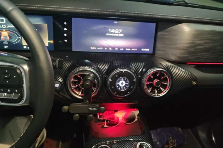 Used Tank 300 2021 Off-Road Edition 2.0T Conqueror Audio And AC Panel
