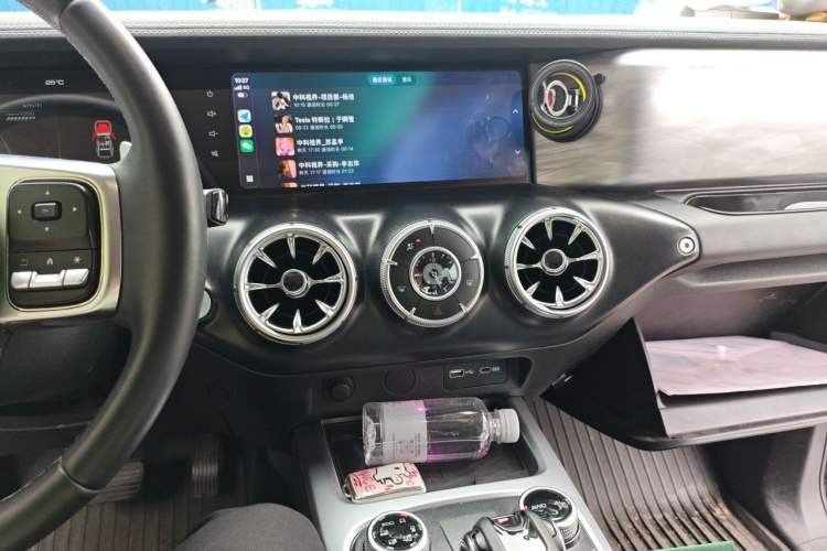 Used Tank 300 2021 City Edition 2.0T—Truly Stylish Audio And AC Panel