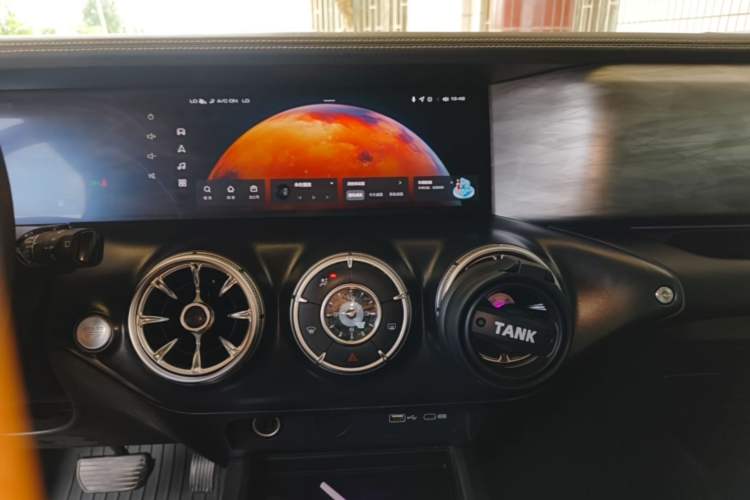 Used Tank 300 2021 Off-Road Edition 2.0T Conqueror Audio And AC Panel