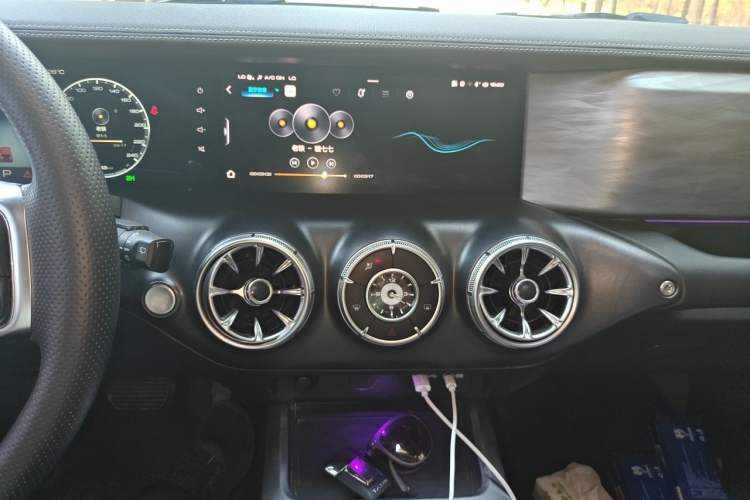 Used Tank 300 2021 Off-Road Edition 2.0T Conqueror Audio And AC Panel