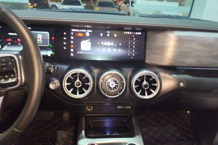 Used Tank 300 2021 City Edition 2.0T My Vision Model Audio And AC Panel