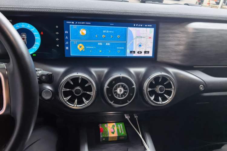 Used Tank 300 2021 Off-Road Edition 2.0T Challenger Audio And AC Panel