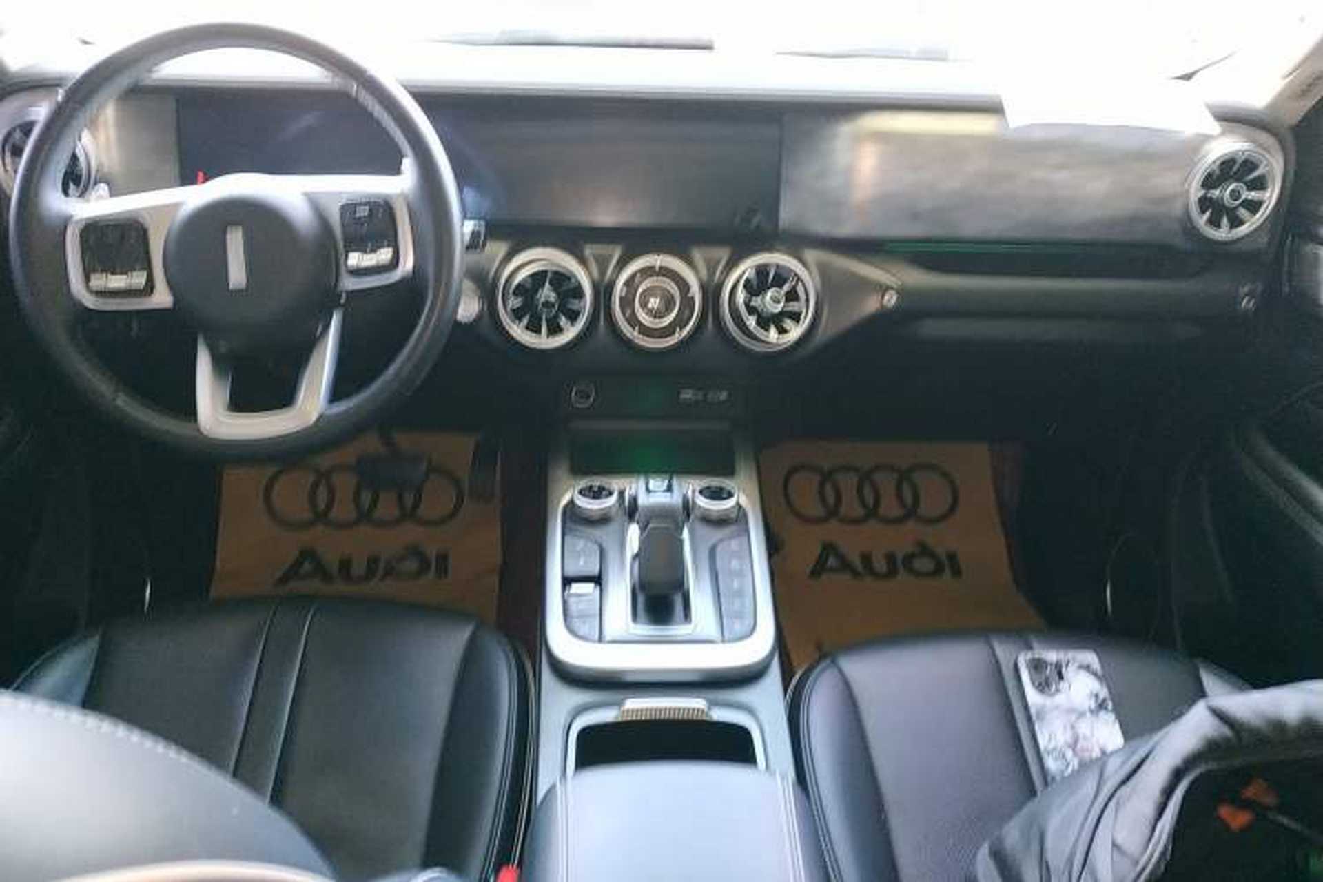 Used Tank 300 2021 Off-Road Edition 2.0T Conqueror Audio And AC Panel