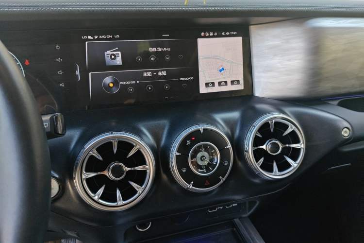 Used Tank 300 2021 Off-Road Edition 2.0T Conqueror Audio And AC Panel