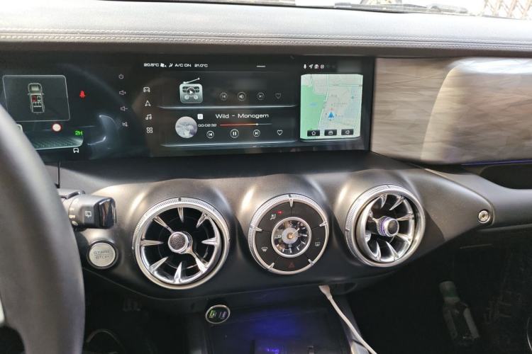 Used Tank 300 2021 Off-Road Edition 2.0T Conqueror Audio And AC Panel