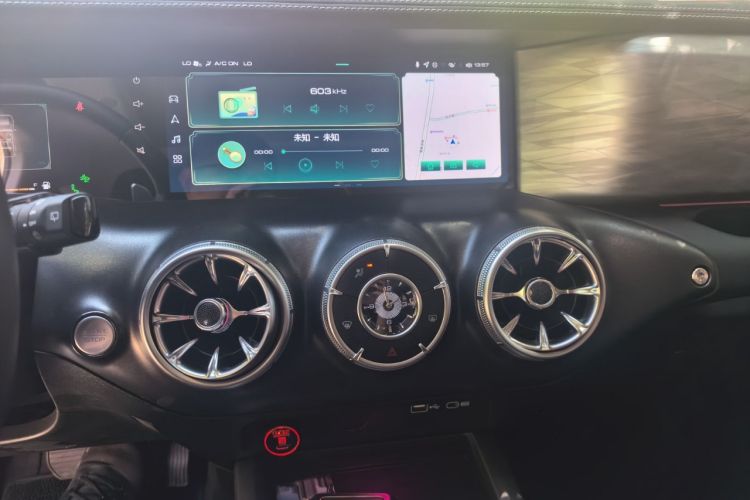 Used Tank 300 2021 City Edition 2.0T—Truly Stylish Audio And AC Panel
