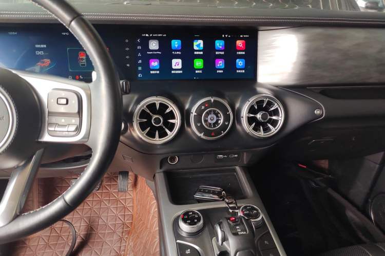 Used Tank 300 2021 Off-Road Edition 2.0T Conqueror Audio And AC Panel