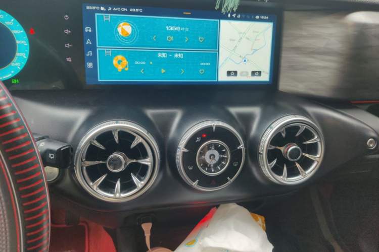 Used Tank 300 2021 Off-Road Edition 2.0T Challenger Audio And AC Panel
