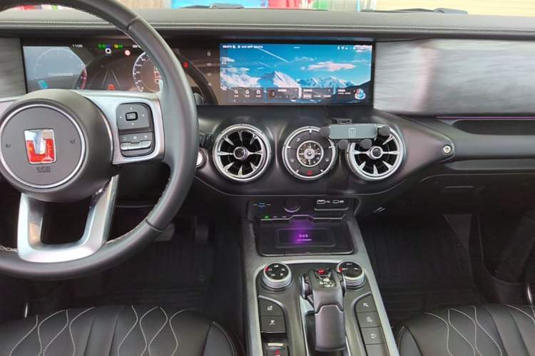 Used Tank 300 2021 Off-Road Edition 2.0T Challenger Audio And AC Panel