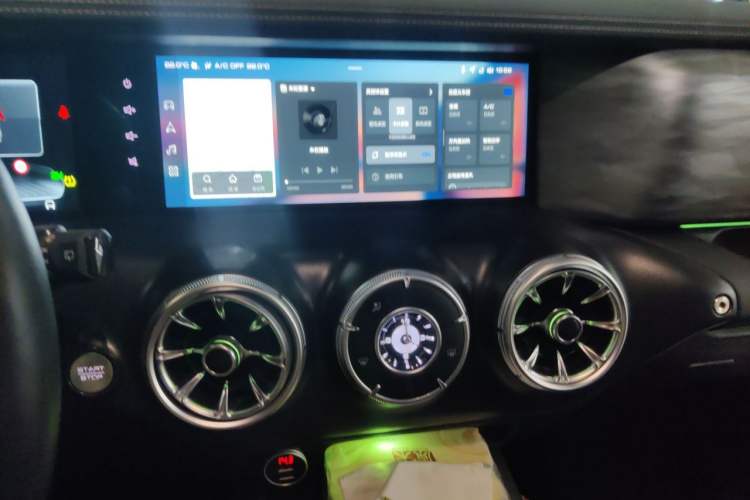 Used Tank 300 2021 Off-Road Edition 2.0T Conqueror Audio And AC Panel
