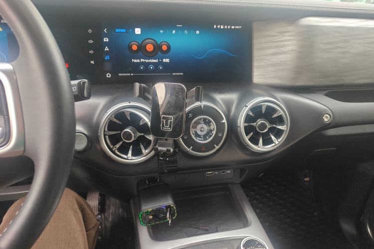 Used Tank 300 2021 City Edition 2.0T My Vision Model Audio And AC Panel
