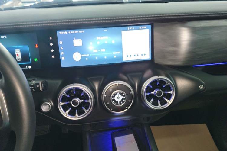 Used Tank 300 2021 Off-Road Edition 2.0T Conqueror Audio And AC Panel
