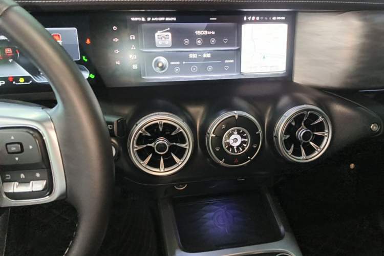 Used Tank 300 2021 City Edition 2.0T My Vision Model Audio And AC Panel
