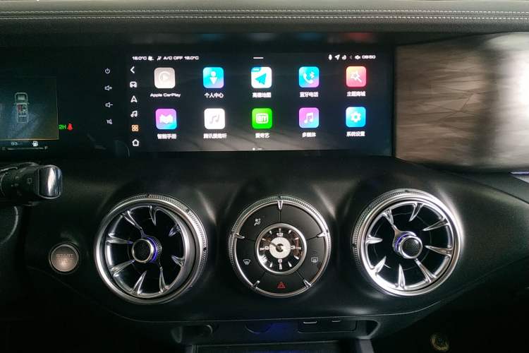 Used Tank 300 2021 Off-Road Edition 2.0T Conqueror Audio And AC Panel
