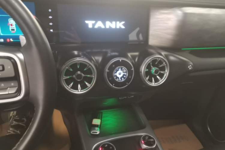 Used Tank 300 2021 Off-Road Edition 2.0T Conqueror Audio And AC Panel