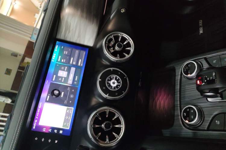 Used Tank 300 2021 Off-Road Edition 2.0T Conqueror Audio And AC Panel