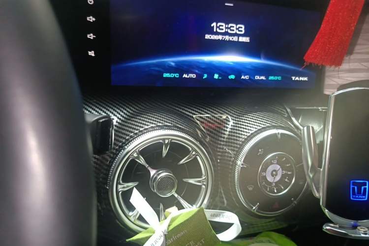 Used Tank 300 2021 City Edition 2.0T—Truly Stylish Audio And AC Panel