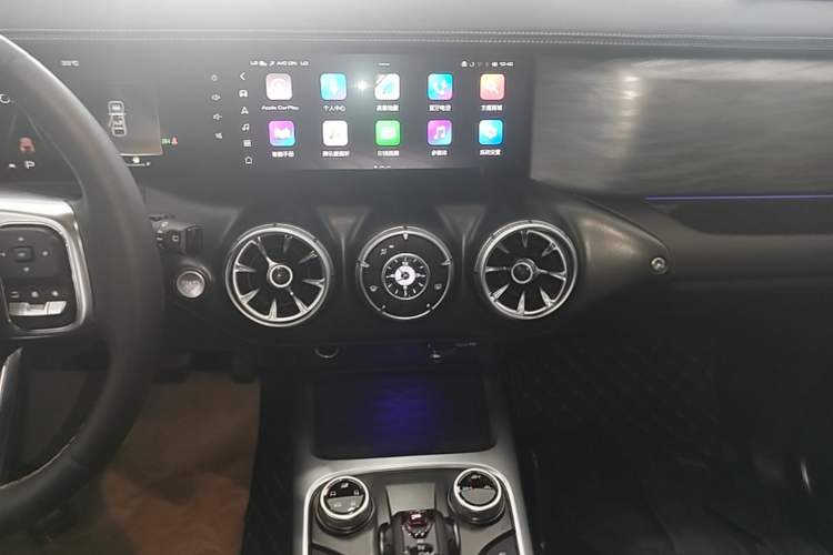 Used Tank 300 2021 Off-Road Edition 2.0T Conqueror Audio And AC Panel