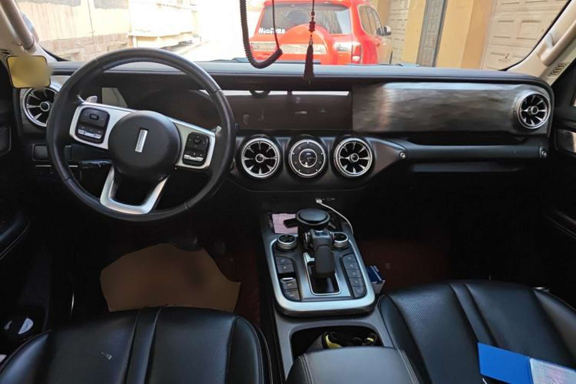 Used Tank 300 2021 Off-Road Edition 2.0T Conqueror Center Console