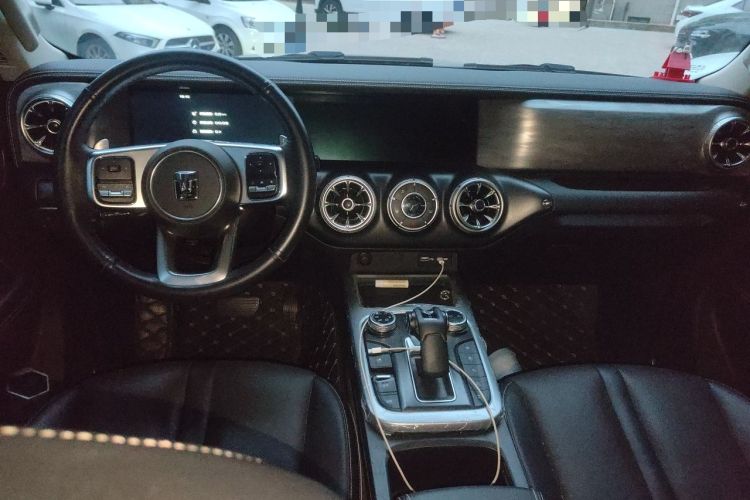 Used Tank 300 2021 City Edition 2.0T—Truly Stylish Center Console