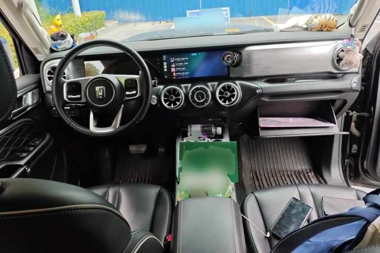 Used Tank 300 2021 City Edition 2.0T—Truly Stylish Center Console