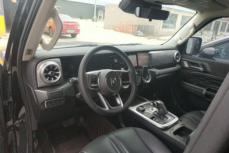 Used Tank 300 2021 Off-Road Edition 2.0T Conqueror Center Console
