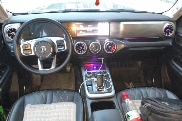 Used Tank 300 2021 Off-Road Edition 2.0T Challenger Center Console