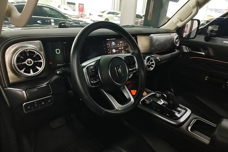 Used Tank 300 2021 Off-Road Edition 2.0T Conqueror Center Console