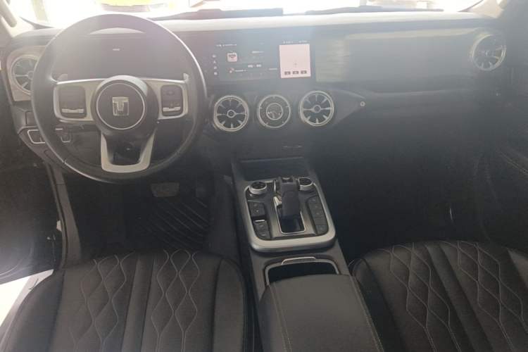 Used Tank 300 2021 Off-Road Edition 2.0T Challenger Center Console
