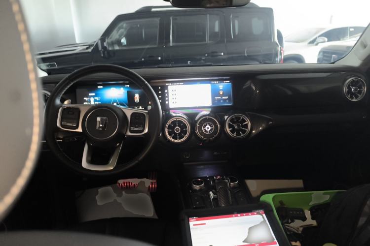 Used Tank 300 2021 City Edition 2.0T—Truly Stylish Center Console