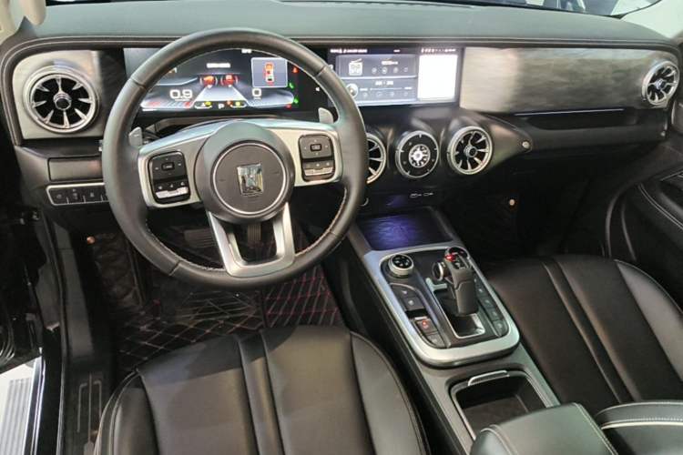 Used Tank 300 2021 City Edition 2.0T My Vision Model Center Console