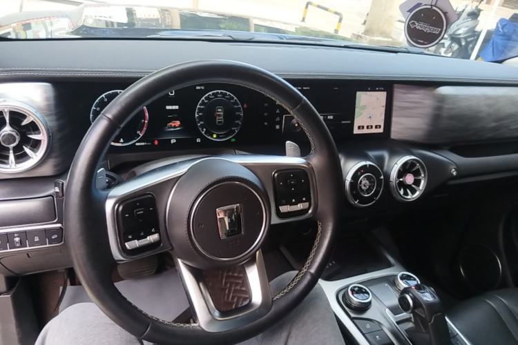 Used Tank 300 2021 Off-Road Edition 2.0T Conqueror Center Console