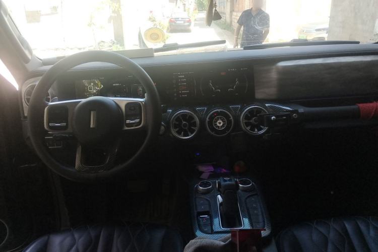 Used Tank 300 2021 Off-Road Edition 2.0T Challenger Center Console