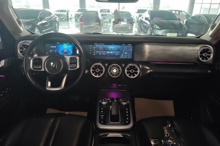 Used Tank 300 2021 City Edition 2.0T—Truly Stylish Center Console