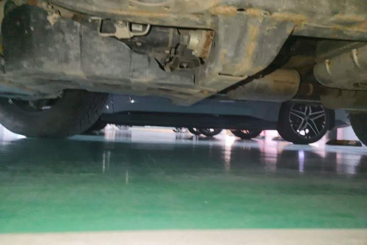 Used Tank 300 2021 Off-Road Edition 2.0T Conqueror Chassis Front Left